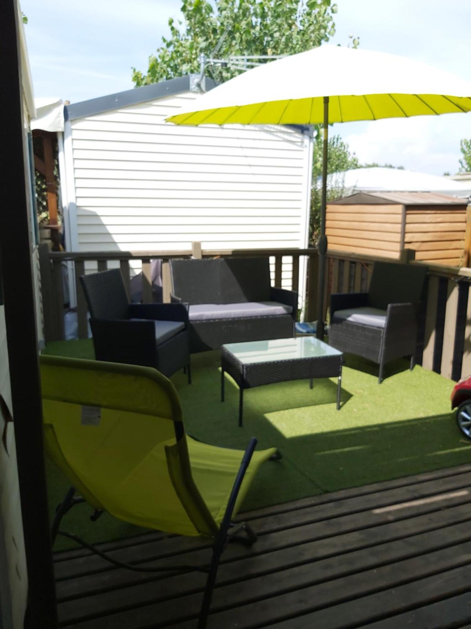 Vacances Familiales Dans Camping Avec Piscine Fréjus Eksteriør bilde