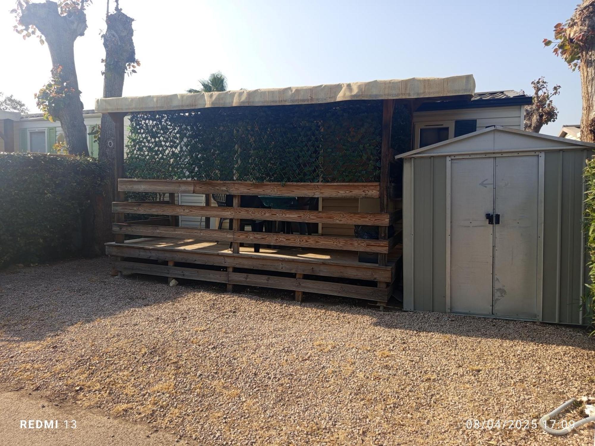 Vacances Familiales Dans Camping Avec Piscine Fréjus Rom bilde